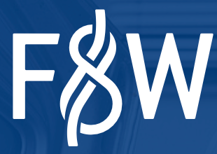 Das F&W-Logo ist deutlich auf blauem Hintergrund zu sehen.